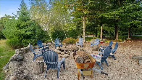 31 Kings Xing, Exeter, RI 02822 photo 36