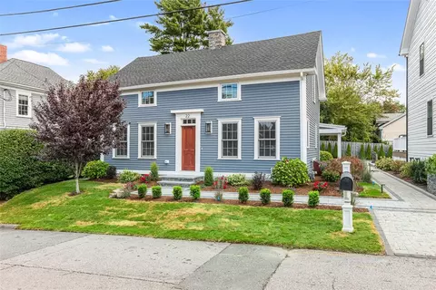 22 Castle St #3, East Greenwich, RI 02818