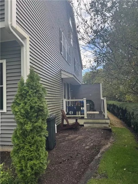 200 Post Rd #123, Warwick, RI 02888 photo 3