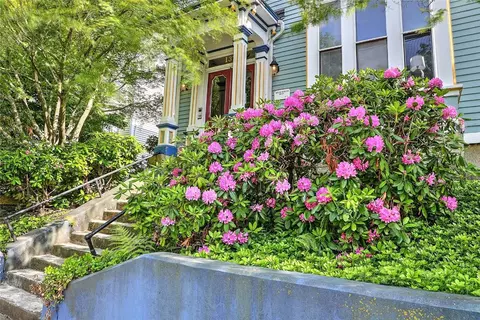 137 Doyle Ave #4, Providence, RI 02906