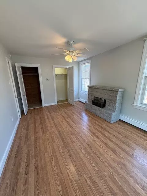 Living - 93 Manila Ave, Woonsocket, RI 02895 photo 3 of 4