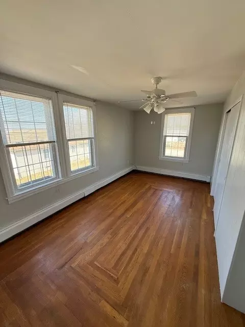 Bedroom - 93 Manila Ave, Woonsocket, RI 02895 photo 4 of 5