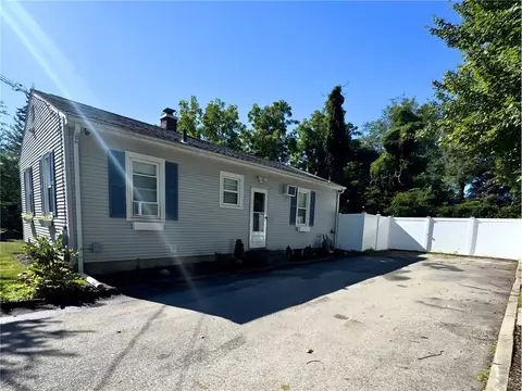 Exterior - 15 Progress Ave, Johnston, RI 02919 photo 2 of 5
