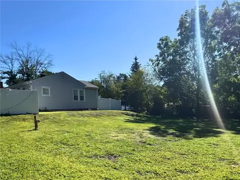 Exterior - 15 Progress Ave, Johnston, RI 02919 photo 4 of 5