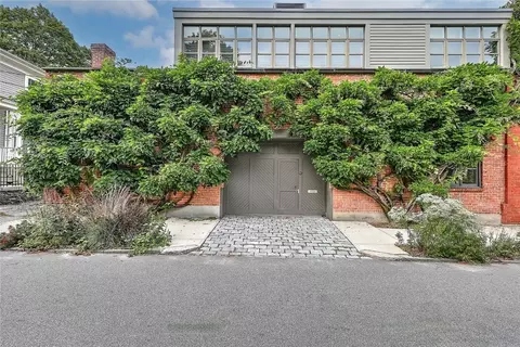 222 Williams St #A, Providence, RI 02906