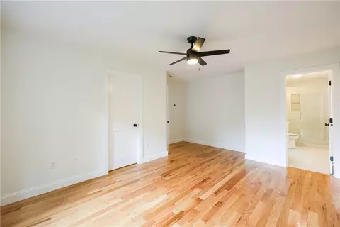 Bedroom - 180 Shore Dr, Exeter, RI 02822 photo 3 of 11