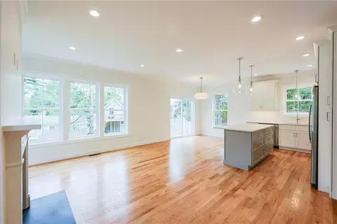 Living - 180 Shore Dr, Exeter, RI 02822 photo 2 of 7