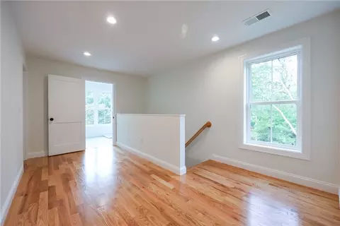 Entry Way - 180 Shore Dr, Exeter, RI 02822 photo 4 of 6