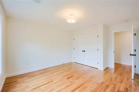 Bedroom - 180 Shore Dr, Exeter, RI 02822 photo 10 of 11