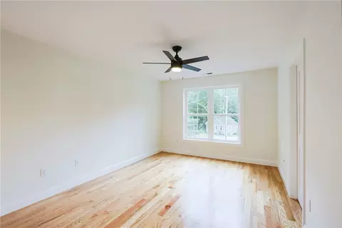 Bedroom - 180 Shore Dr, Exeter, RI 02822 photo 2 of 11