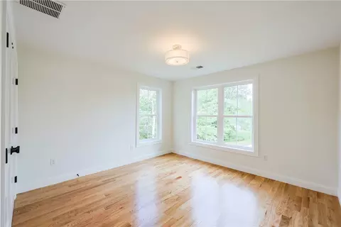 Bedroom - 180 Shore Dr, Exeter, RI 02822 photo 4 of 11