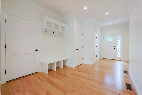 Entry Way - 180 Shore Dr, Exeter, RI 02822 photo 1 of 6