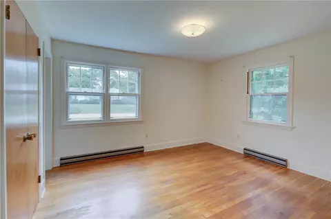 Bedroom - 4 Birch Dr, Westerly, RI 02891 photo 2 of 7