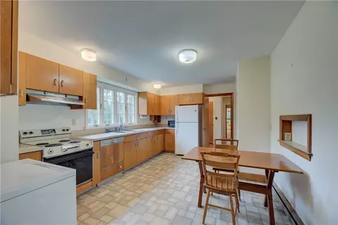Kitchen - 4 Birch Dr, Westerly, RI 02891 photo 1 of 2