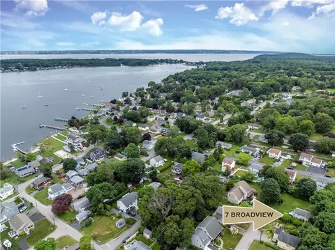 7 Broadview Ave, Bristol, RI 02809 photo 14