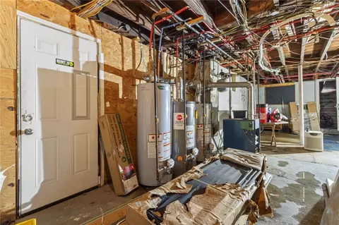 Entry Way - 75 South St, Woonsocket, RI 02895 photo 2 of 2