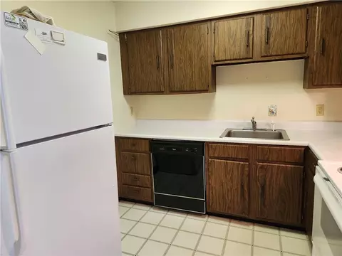 29 School St #12E, Westerly, RI 02891 photo 7