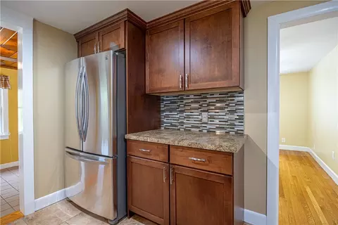 Kitchen - 989 Putnam Pike, Glocester, RI 02814 photo 4 of 4