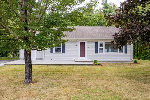 989 Putnam Pike, Glocester, RI 02814