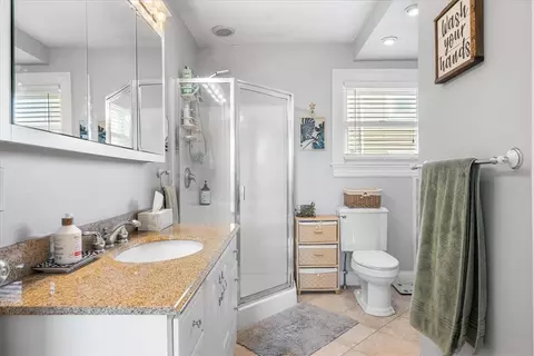 Bath - 17 West St #A2, Westerly, RI 02891 photo 1 of 2