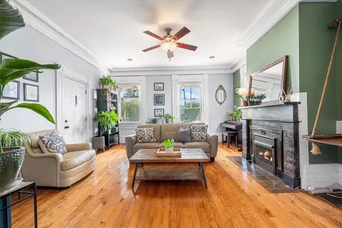 17 West St #A2, Westerly, RI 02891