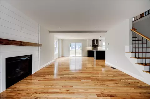 Living - 226 St Louis Ave, Woonsocket, RI 02895 photo 2 of 5