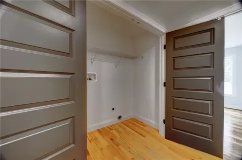 Entry Way - 226 St Louis Ave, Woonsocket, RI 02895 photo 2 of 4
