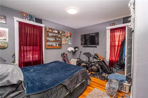41 Verdun St, Woonsocket, RI 02895 photo 23