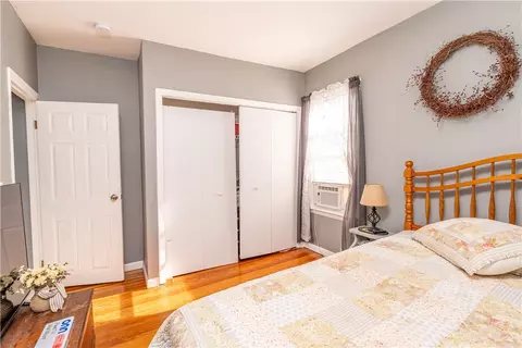 41 Verdun St, Woonsocket, RI 02895 photo 11