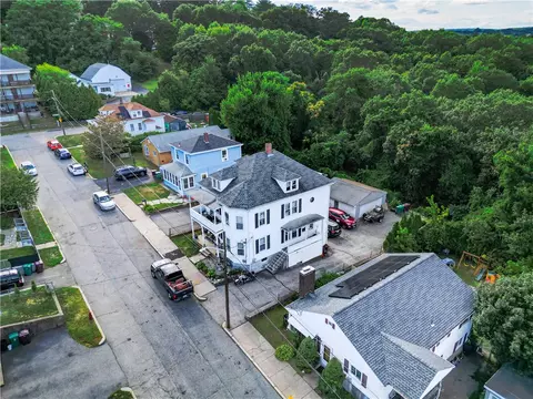 41 Verdun St, Woonsocket, RI 02895 photo 32