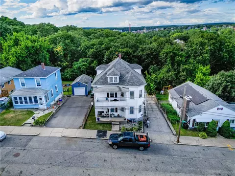 41 Verdun St, Woonsocket, RI 02895 photo 33