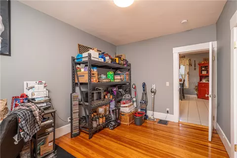 41 Verdun St, Woonsocket, RI 02895 photo 16