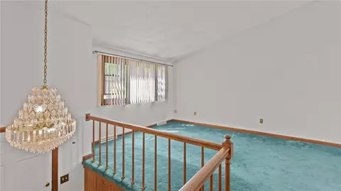 Living - 119 Killingly St, Providence, RI 02909 photo 2 of 5