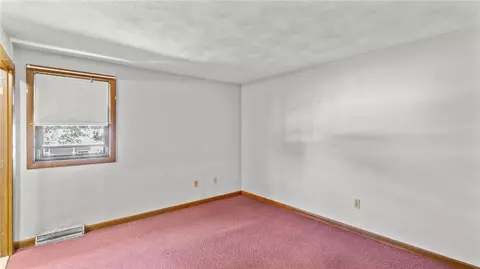 Bedroom - 119 Killingly St, Providence, RI 02909 photo 4 of 7