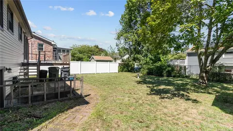 Exterior - 119 Killingly St, Providence, RI 02909 photo 6 of 9