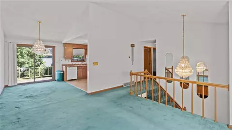 Living - 119 Killingly St, Providence, RI 02909 photo 4 of 5