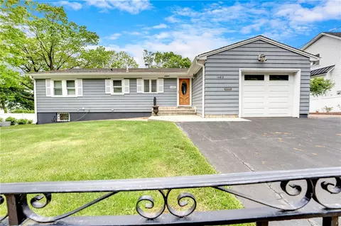 1463 Broadway Way, East Providence, RI 02914