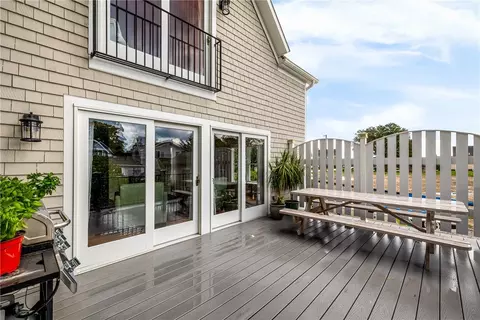 Exterior - 41 8th Ave, Warwick, RI 02886 photo 7 of 12