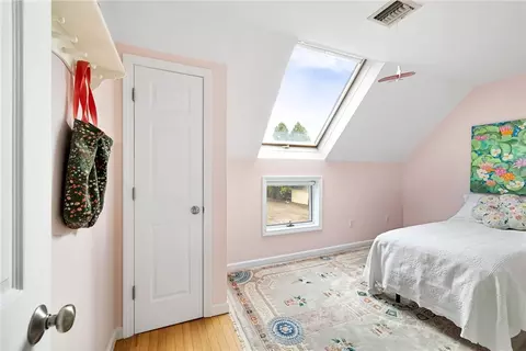 Bedroom - 41 8th Ave, Warwick, RI 02886 photo 8 of 8
