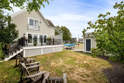 Exterior - 41 8th Ave, Warwick, RI 02886 photo 8 of 12