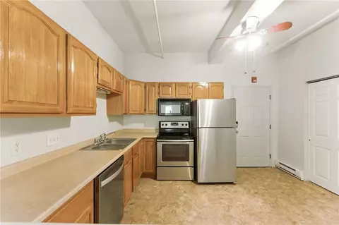 148 Bernon St #15, Woonsocket, RI 02895 photo 5