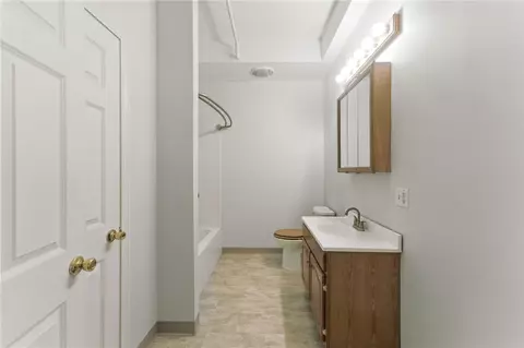 148 Bernon St #15, Woonsocket, RI 02895 photo 8