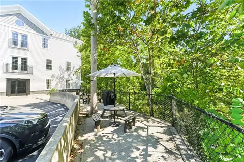148 Bernon St #15, Woonsocket, RI 02895 photo 20