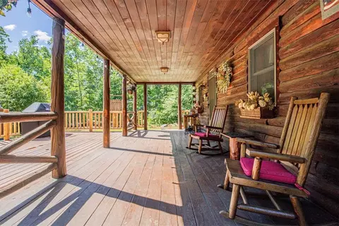 Exterior - 445 Maureen Cir, Burrillville, RI 02839 photo 12 of 15