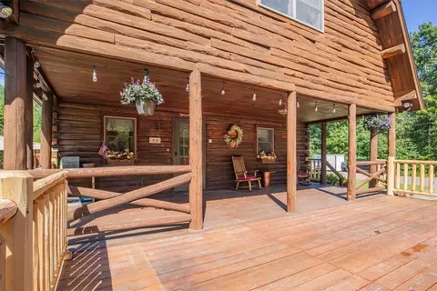 Exterior - 445 Maureen Cir, Burrillville, RI 02839 photo 2 of 15