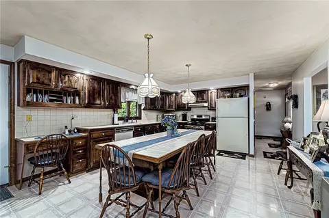 Kitchen - 9 E Lake View Dr, North Providence, RI 02904 photo 1 of 3