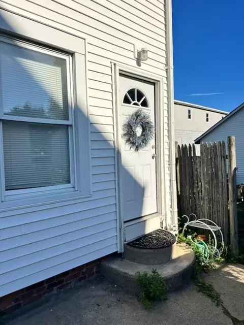 35 Manson Ave, Warwick, RI 02888 photo 6