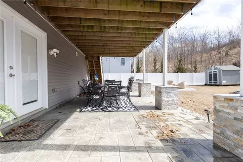 32 Dike St, Woonsocket, RI 02895 photo 17