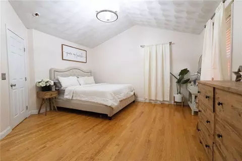 32 Dike St, Woonsocket, RI 02895 photo 8