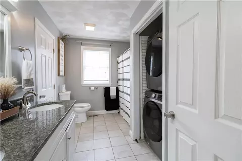 32 Dike St, Woonsocket, RI 02895 photo 13